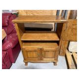 31.5x17x43 Wooden Stand w/2 Doors