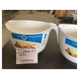 Set of 2 Simply Done White Plastic Mixing Bowls with Pour Spout and Handle