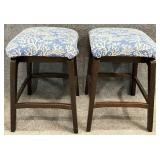 Pair 24in Barstools