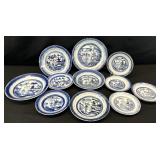 Antique Chinese / Asian Blue & White Dishes