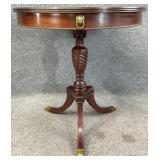 Mahogany Single Pedestal Accent Table
