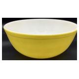 Pyrex Yellow Primary Colors Mixing Bowl