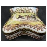 Porcelain de Paris National Trust Trinket Box