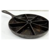 Vintage 9 " Cast Iron Cornbread Skillet