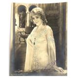 Ca 1929 Mary Pickford Autographed Photograph