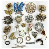 Vintage Jewelry Brooches