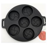 Japanese Cast Iron Daifuku Ware Pan