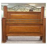 Lexington Oak Queen Size Bed