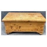 Lift Top Blanket Chest