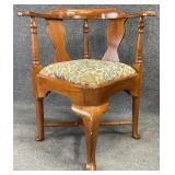 Mahogany Frame Corner Chair