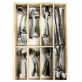 Oneida Flatware Set