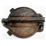 Victoria Cast Iron Tortilla Press