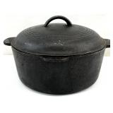 Renfrow Ware LA Cast Iron Dutch Oven w/ Lid