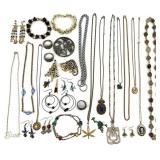 Vintage Jewelry Grouping