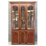 Mahogany Tone China Cabinet