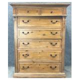 Hekman Six Drawer Chest of Drawers