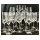 20pc Thin Rim Blown Glass Wine Glasses