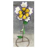 Metal Flower Yard Art