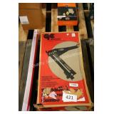 qual crafts work bench and guardrail holder