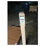 solid wood post 4ï¿½ w x 4ï¿½ l