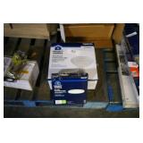 2 round light fixtures