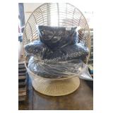 egg chair w cushions