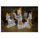 lighted 3 wise men