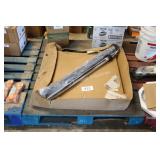 floor base pedestal w pole