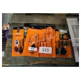 4 pumpkin carving kits