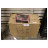 36-8pc lipp gloss