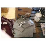 3 sz med jackets
