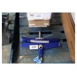 2 pool brush heads
