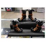 4 witches feet candle holders (display)