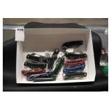 12 keychain knives (display)
