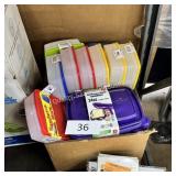 box of sandwich containers