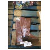 sz 8 tall brown boots