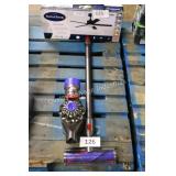 dyson crodless vac -works - no charger