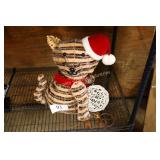 lighted cat w santa hat