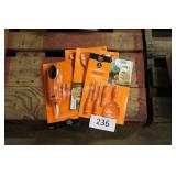4 pumpkin carving kits