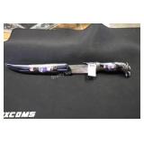 wolfe knife w case(display)