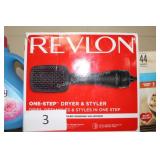 revlon one step dryer and styler NEW
