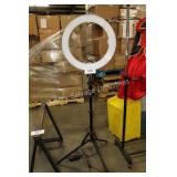 ring light w/stand (used,works)