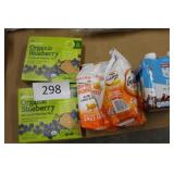 2ct goldfish/2ct blueberry breakfast bars/muscle