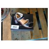 sz 9.5 womens dress shoes