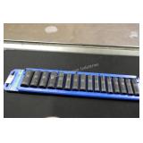 kobalt 16pc deep impact socket set (display)