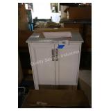24" vanity w top