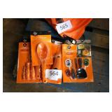 4 pumpkin carving kits