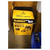 dewalt wet/dry vac
