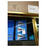 2/12pk trident gum 11/26 (display)