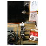 2 blk desk lamps